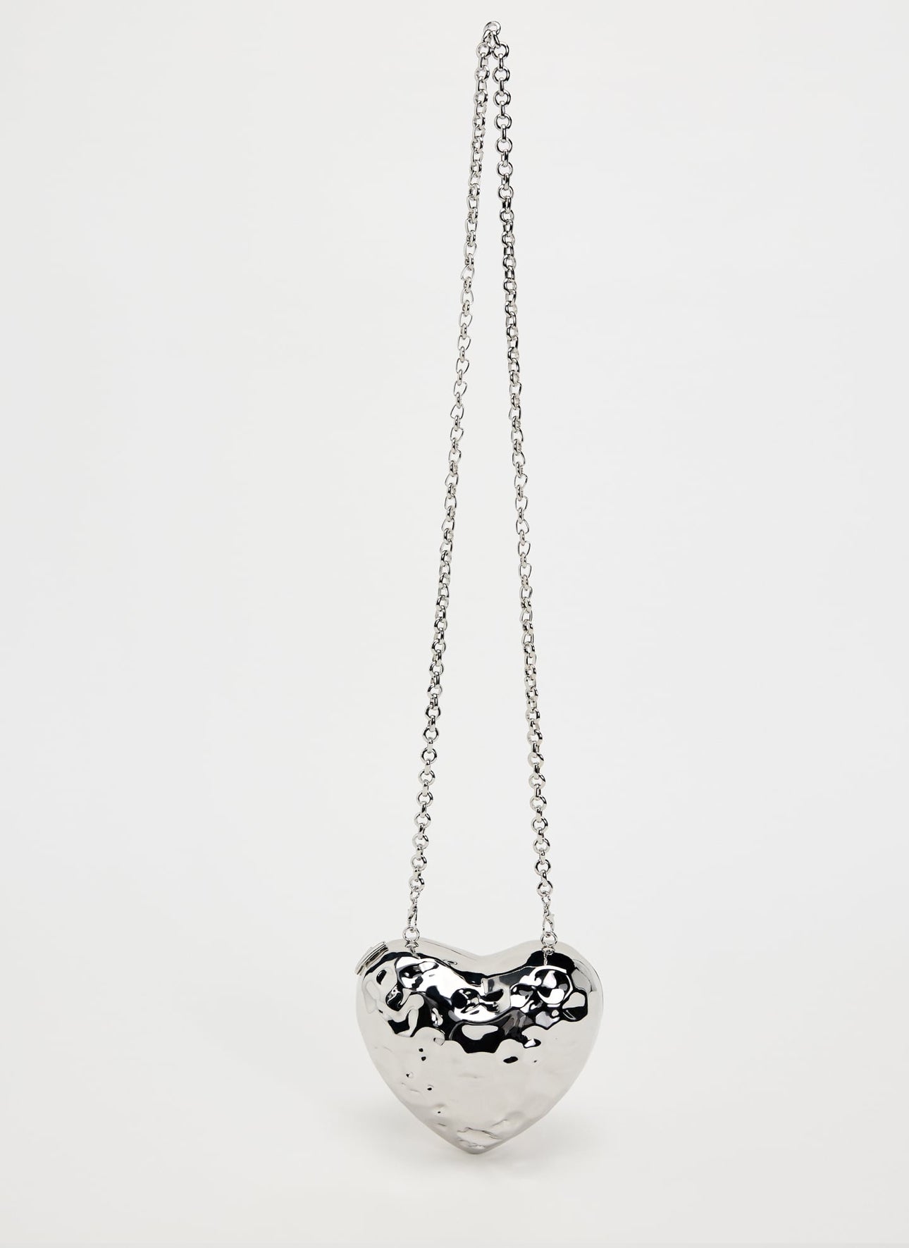 Clutch silver heart