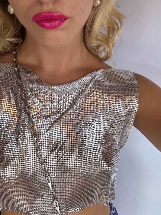 Cropped malha metálica