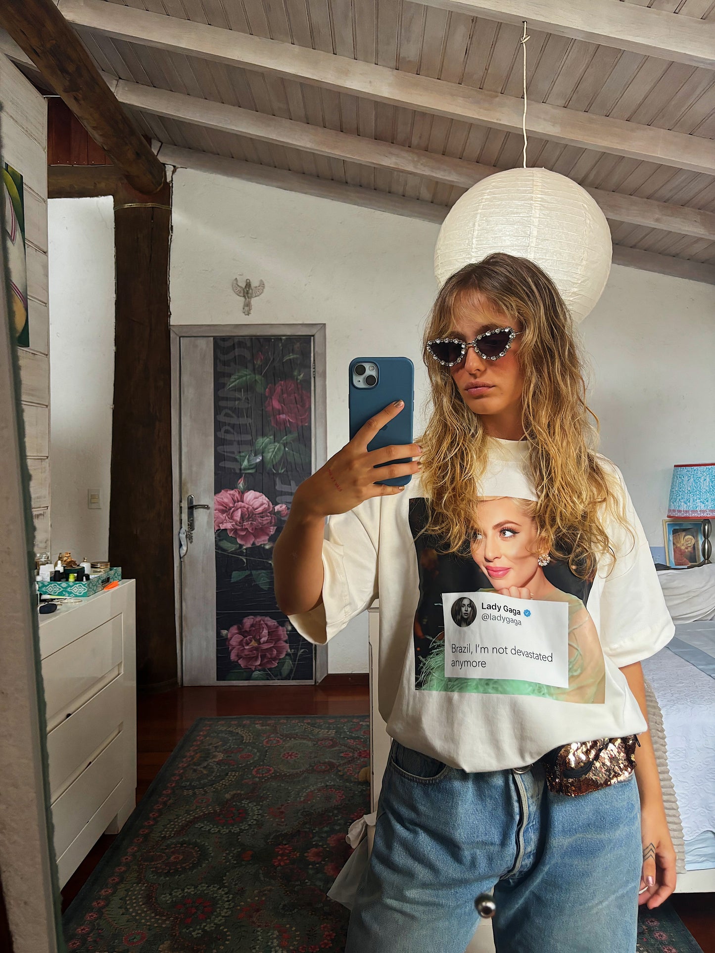 Camiseta off oversized Gaga
