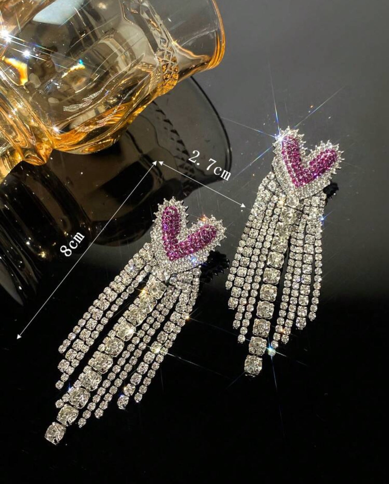 Brinco coração strass